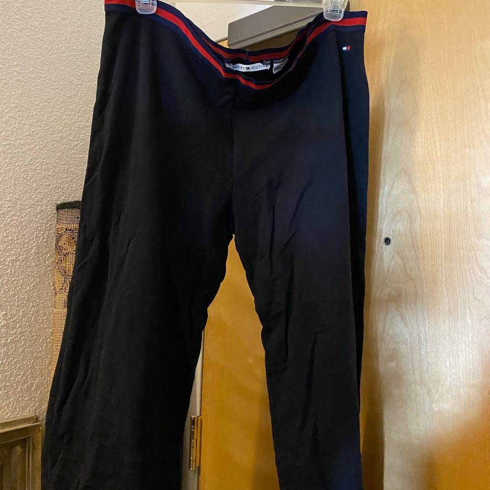 Black Tommy Hilfiger swat pant